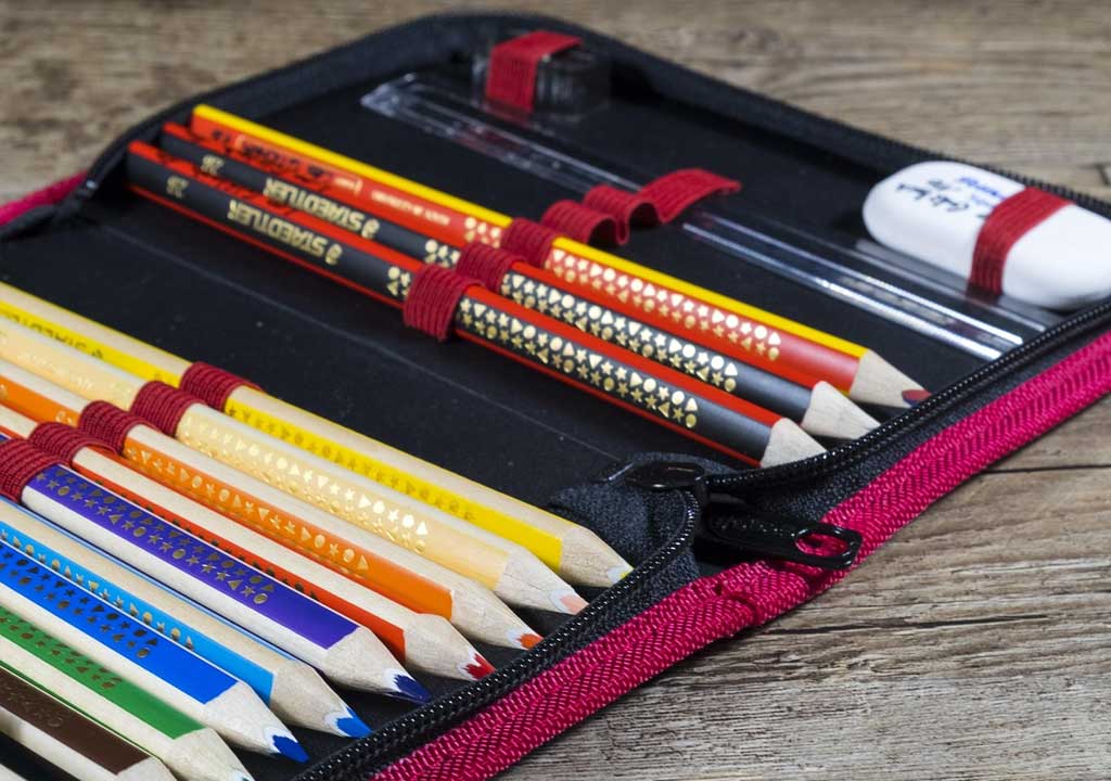 Keeping Zippers Smooth: Maintenance Tips for Pencil Cases